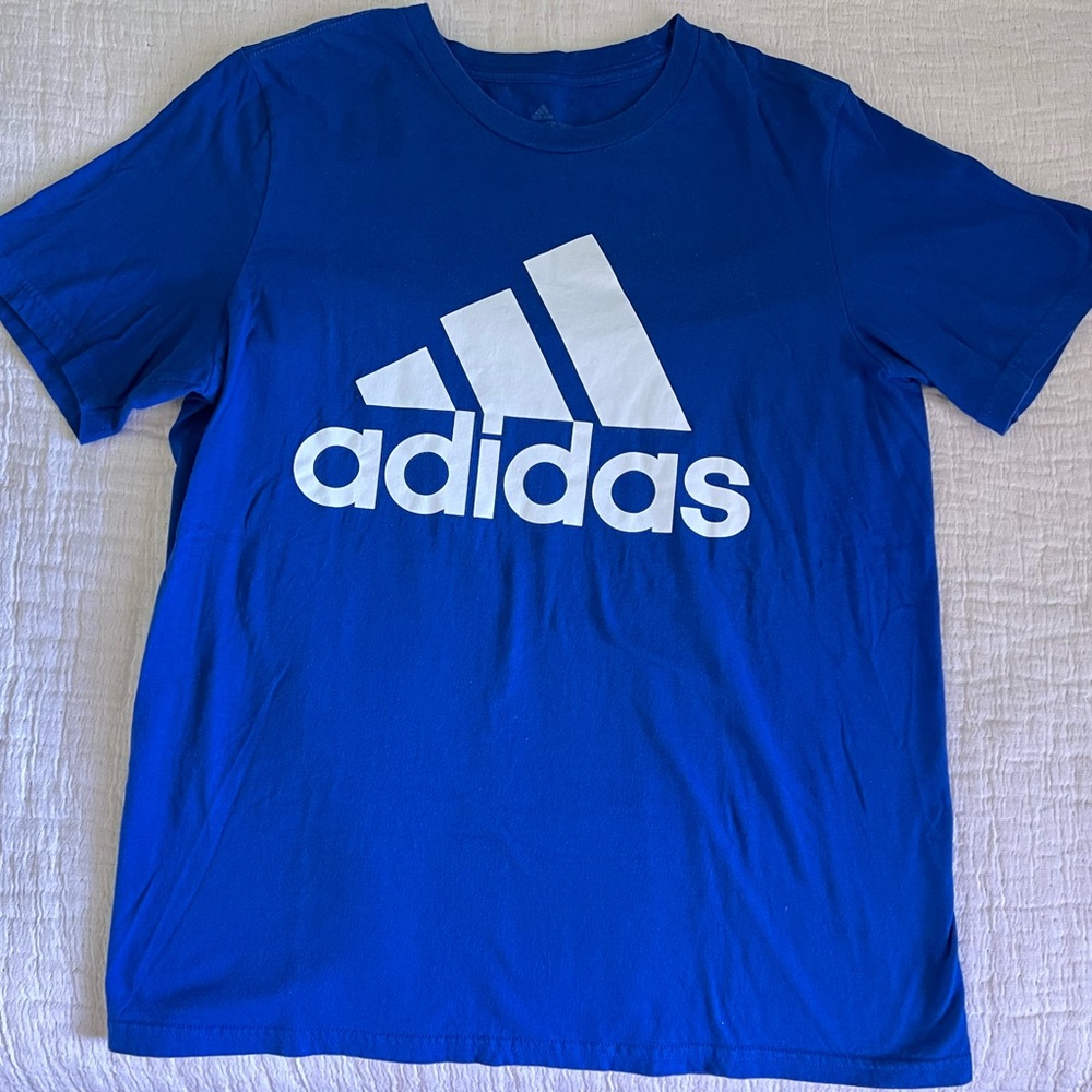 Adidas tshirt